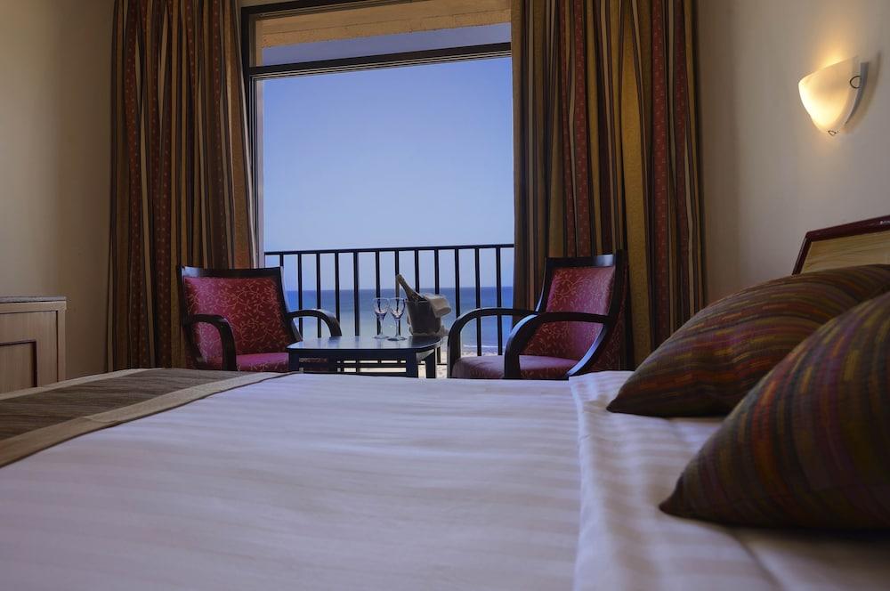 Resort Sur Beach Holiday Ngoại thất bức ảnh