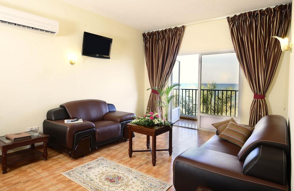 Resort Sur Beach Holiday Ngoại thất bức ảnh