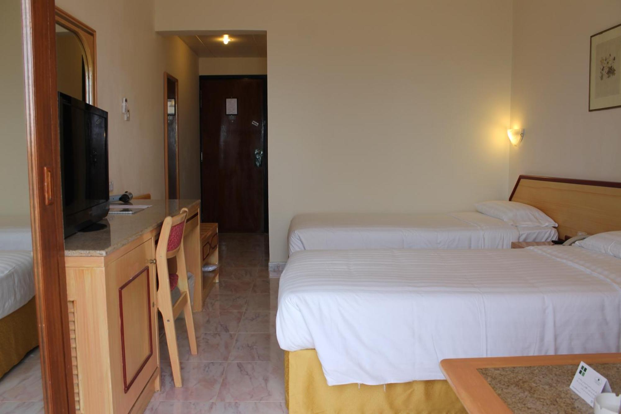 Resort Sur Beach Holiday Phòng bức ảnh