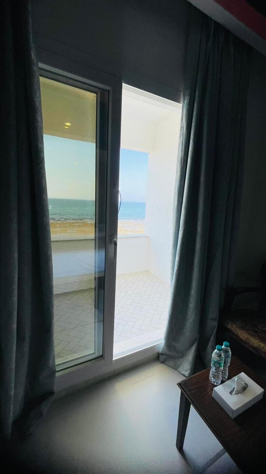 Resort Sur Beach Holiday Ngoại thất bức ảnh